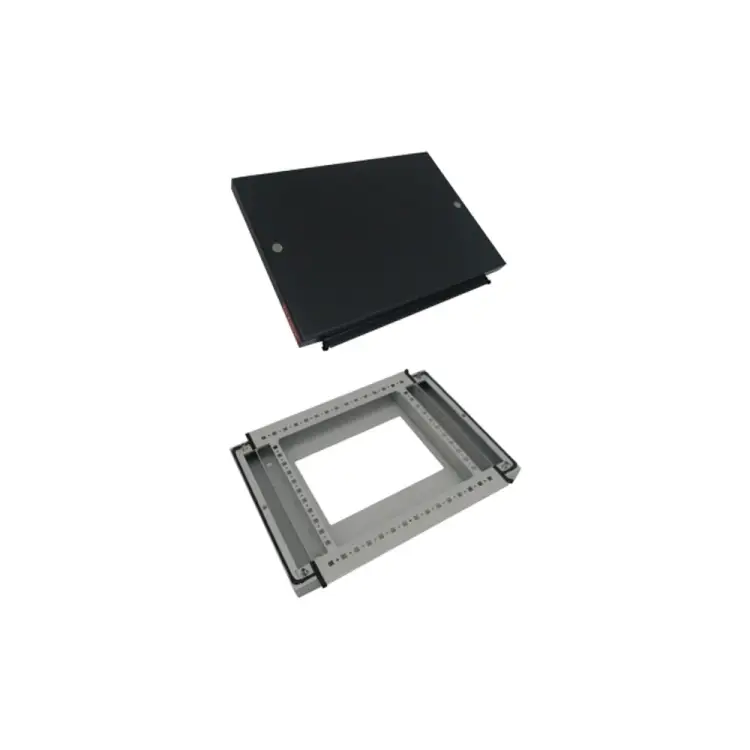 Комплект крыши и основания для шкафов DAE DKC R5DTB63 97071