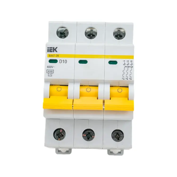 Автоматический трехполюсной автомат IEK 10А D ВА47-29 9691623