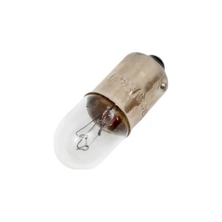 Автомобильная лампа накаливания Маяк 02402/10