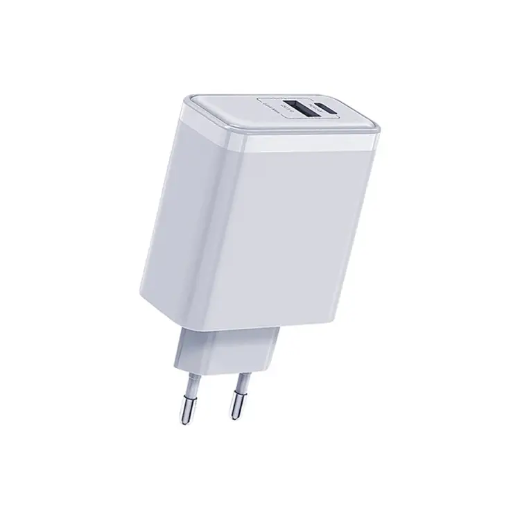 Сетевое зарядное устройство QUMO Energy PD Charger 0075 43017 Сетевое зарядное устройство QUMO Energy PD Charger 0075 43017