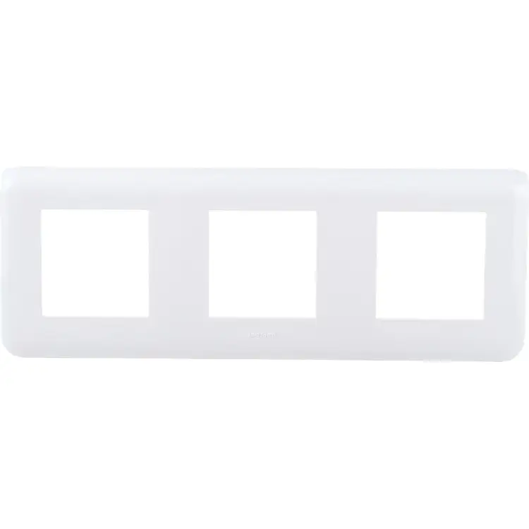 Тройная рамка Legrand Mosaic 277806L