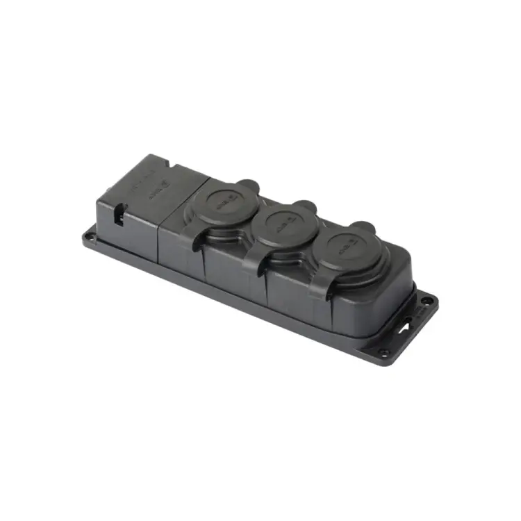 Каучуковая трехместная розетка EKF PRO RPS-015-16-230-44-r