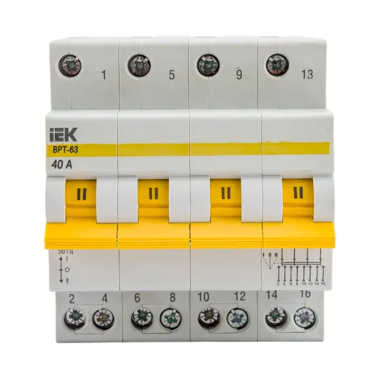 Трехпозиционный выключатель-разъединитель IEK ВРТ-63 MPR10-4-040 Трехпозиционный выключатель-разъединитель IEK ВРТ-63 MPR10-4-040