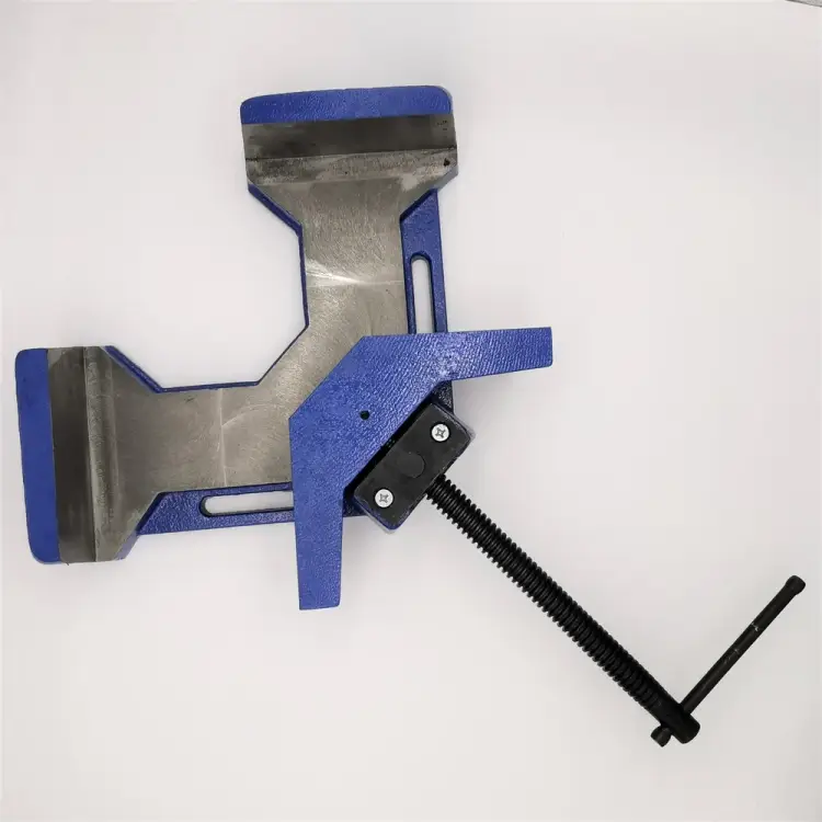 Угловые чугунные тиски BESTELLI AC01101239