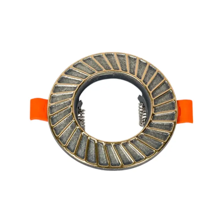 Штампованный светильник ЭРА ST6 GD/SS Б0036490