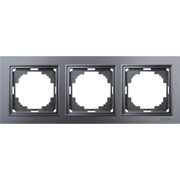 Трехместная рамка Nilson THOR Metallic 27160093