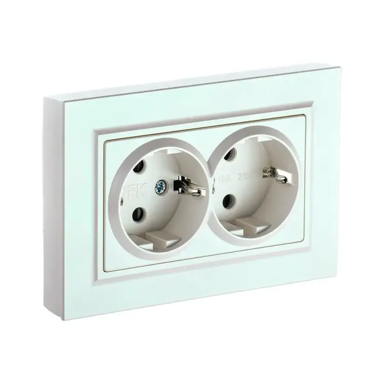 Двухместная розетка IEK Brite рс12-3-брж BR-R21-16-K36-F