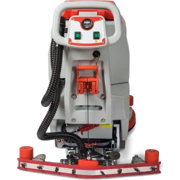 Поломойно-всасывающие машины