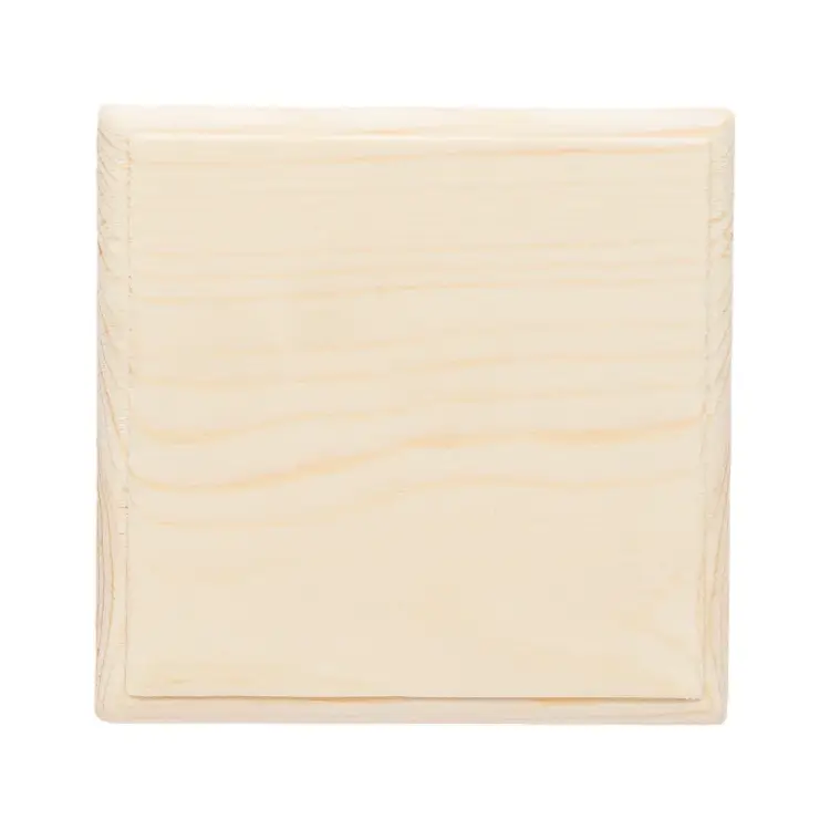 Накладка под розетку на оцилиндрованное бревно Мезонинъ Классика GE70771-00