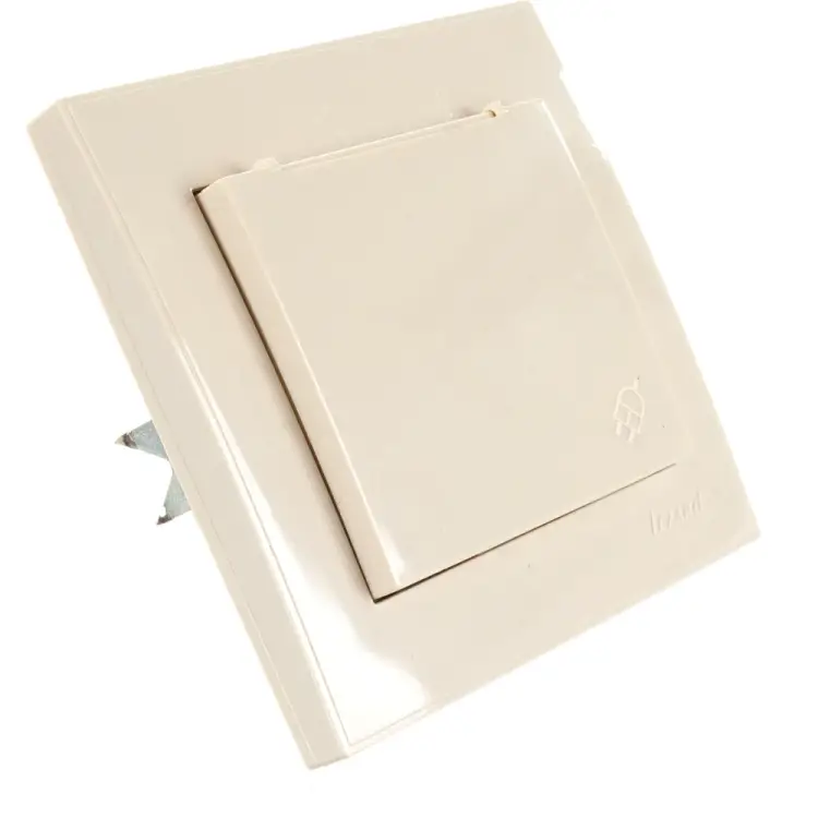 Розетка Lezard RAIN 703-0303-123