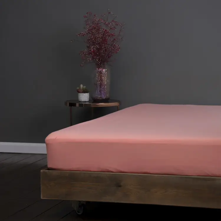 Простыня на резинке KUPU-KUPU VIOLETT KPV-120/коралловый