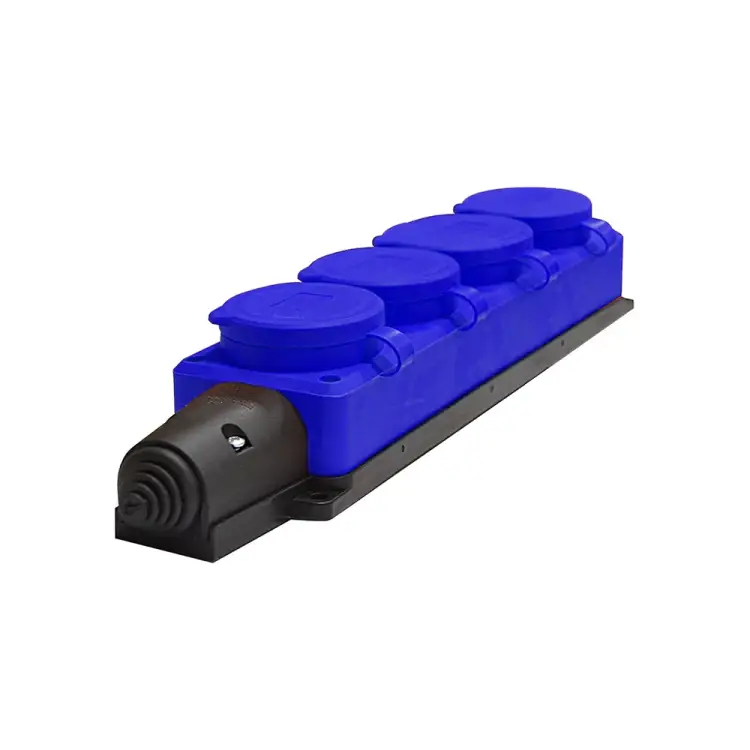 Четырехместная однофазная колодка UNIVersal 3045 Четырехместная однофазная колодка UNIVersal 3045