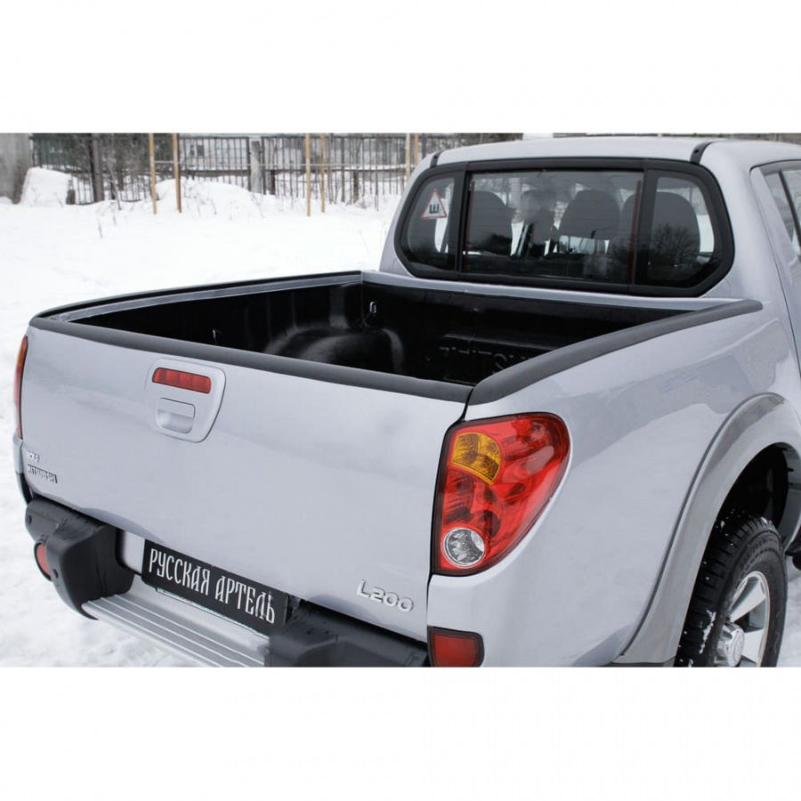 Накладка на задний откидной борт на Mitsubishi L200 2007-2013 Русская Артель NML-024502