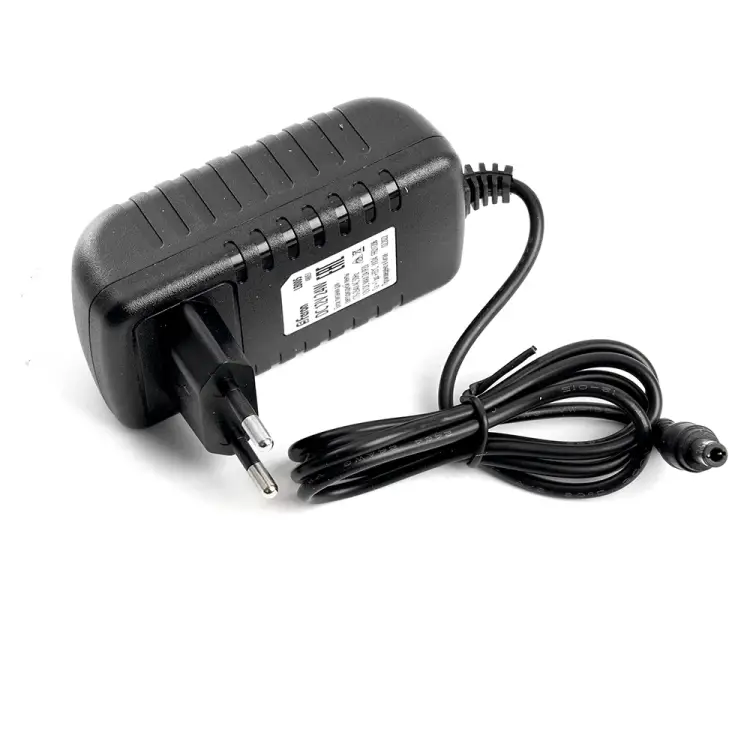 Электронный трансформатор для светодиодной ленты FERON LB005 48051