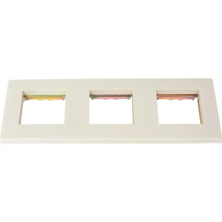 Трехпостовая рамка LANMASTER LAN-FRS45x45/3-WH