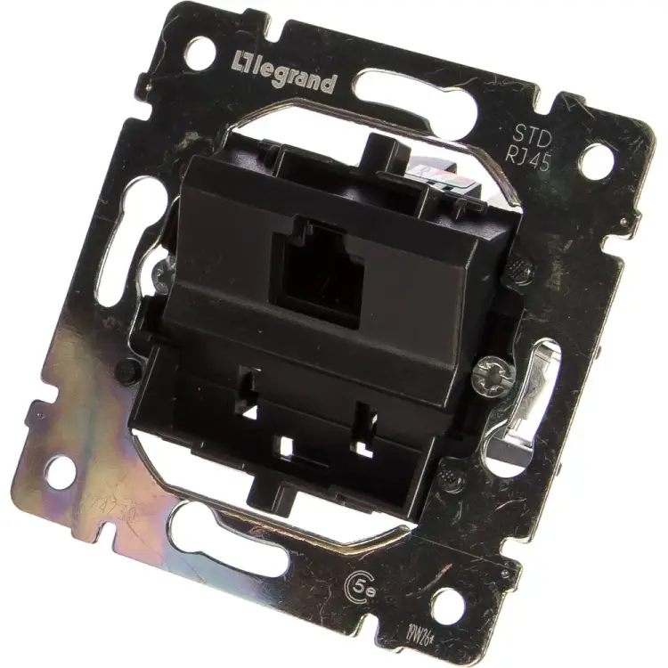 Компьютерная розетка Legrand Valena 774230
