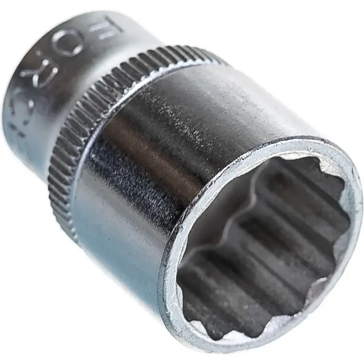 Короткая двенадцатигранная торцевая головка FORCE 52913