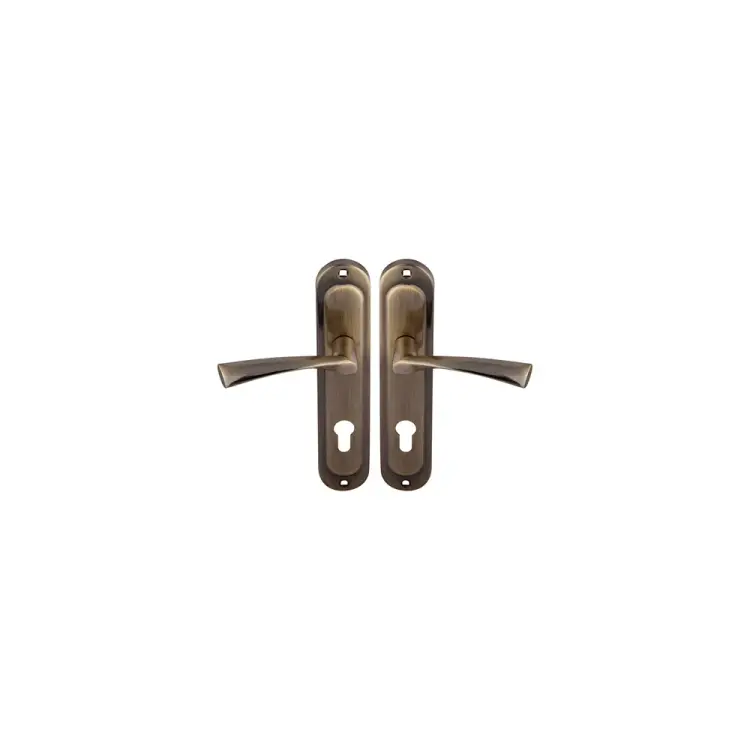 Дверные ручки Vanger на планке 24016