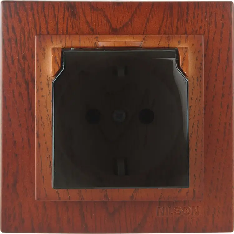 Одноместная розетка Nilson TOURAN WOOD 24261018