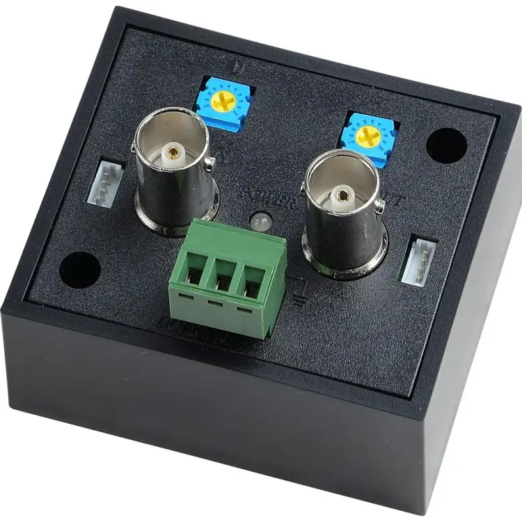 Усилитель SC&T sct0486