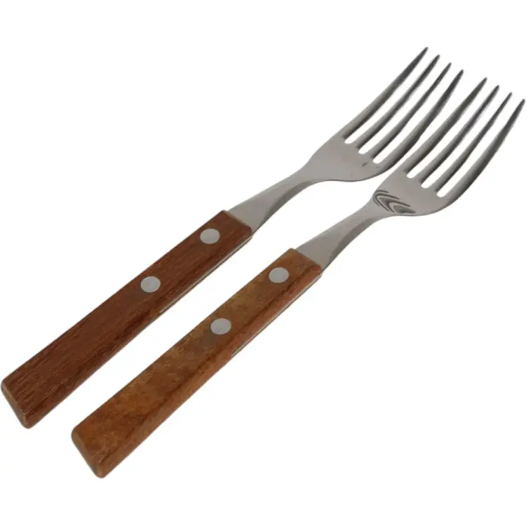 Столовая вилка TRAMONTINA Tradicional 22202/200-TR