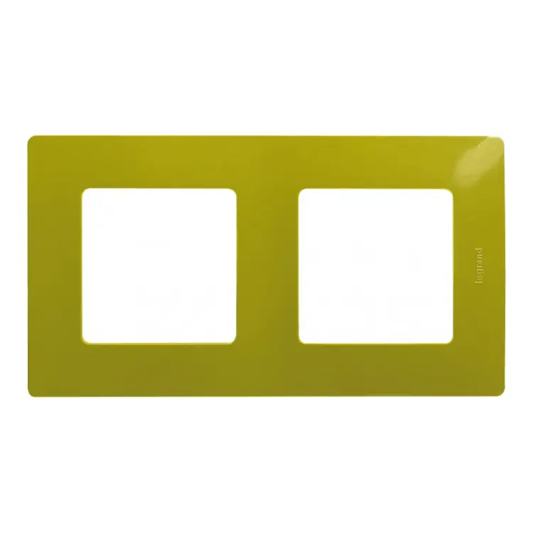 Рамка Legrand Etika 672542
