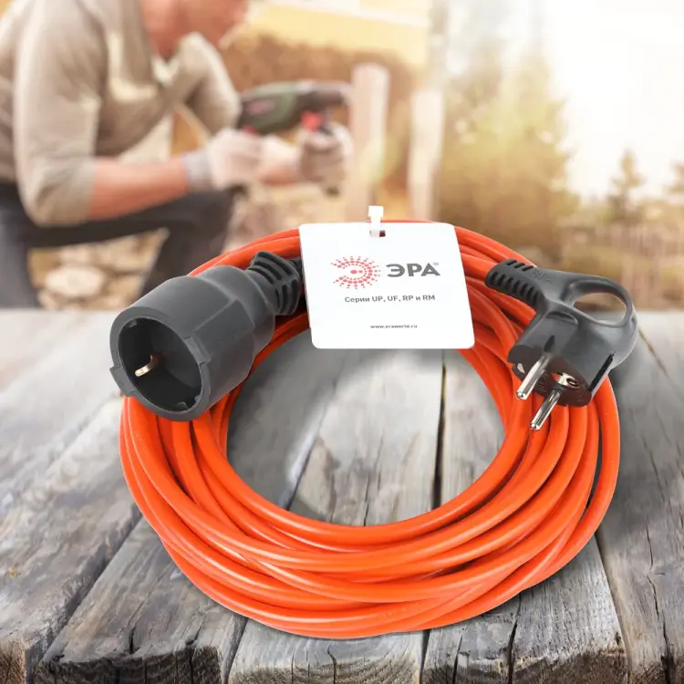 Силовой удлинитель ЭРА UPx1e3x1-10m Б0048677 Силовой удлинитель ЭРА UPx1e3x1-10m Б0048677