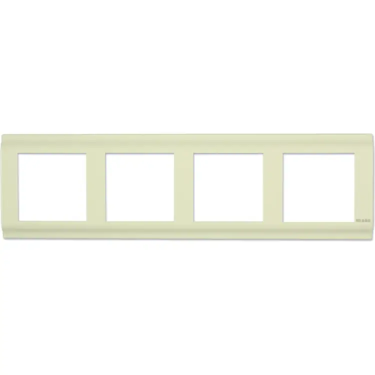 Четырехместная рамка Nilson advantage 20120094