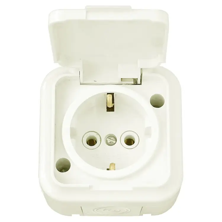 Одноместная розетка BYLECTRICA ПРАЛЕСКА АКВА РА16-297 бежевый