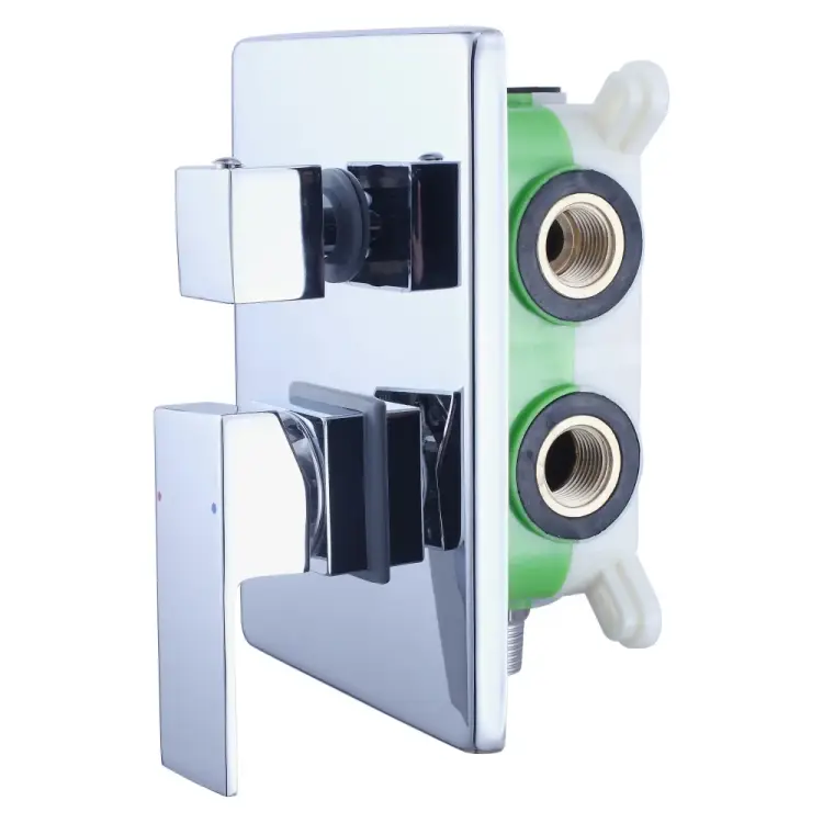 Встроенный трехфункциональный смеситель Swedbe Platta 5520