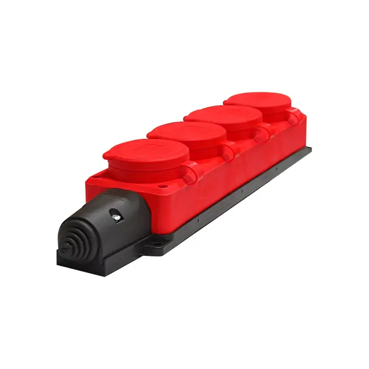 Четырехместная однофазная колодка UNIVersal 3074 Четырехместная однофазная колодка UNIVersal 3074