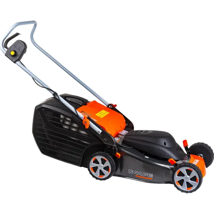 Несамоходная газонокосилка Oleo-Mac G44PE COMFORT PLUS 6612-9060
