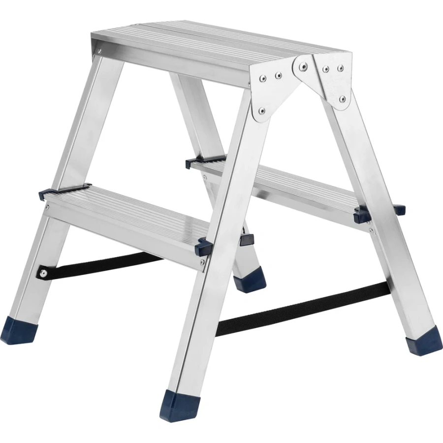 Двусторонняя алюминиевая стремянка СИБРТЕХ 97922 Двусторонняя алюминиевая стремянка СИБРТЕХ 97922
