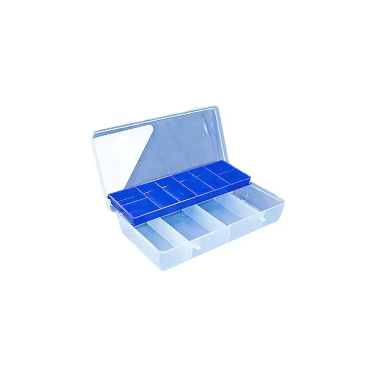 Пластиковая рыболовная коробка Salmo 7100