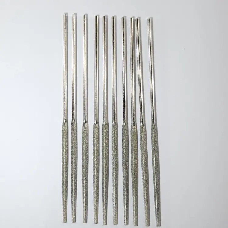 Треугольный остроносый надфиль алмазный СИИТ 2827-0017