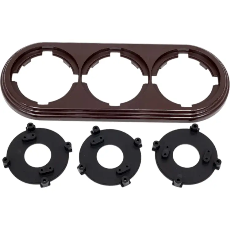 Трехместная пластиковая рамка Мезонинъ GE30703-04