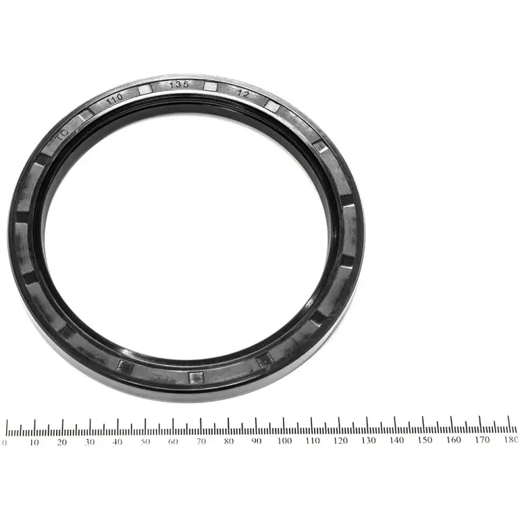 Сальник HIMPT 28004555