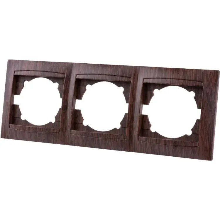 Горизонтальная трехпостовая рамка TDM ELECTRIC Лама SQ1815-0431