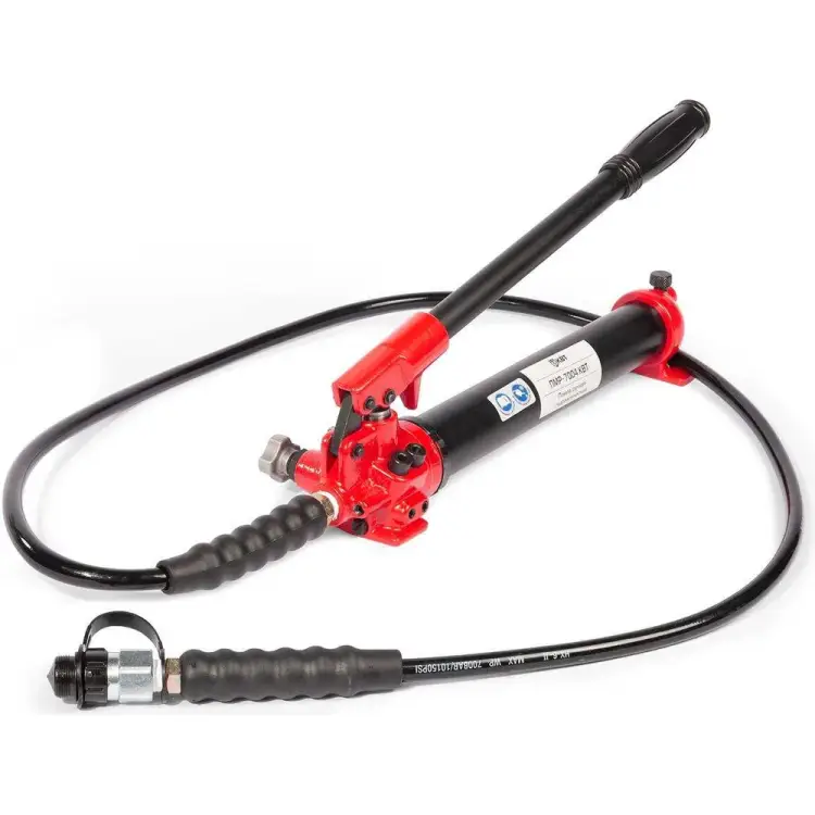 Ручная гидравлическая насос КВТ ПМР-7004 69285 Ручная гидравлическая насос КВТ ПМР-7004 69285