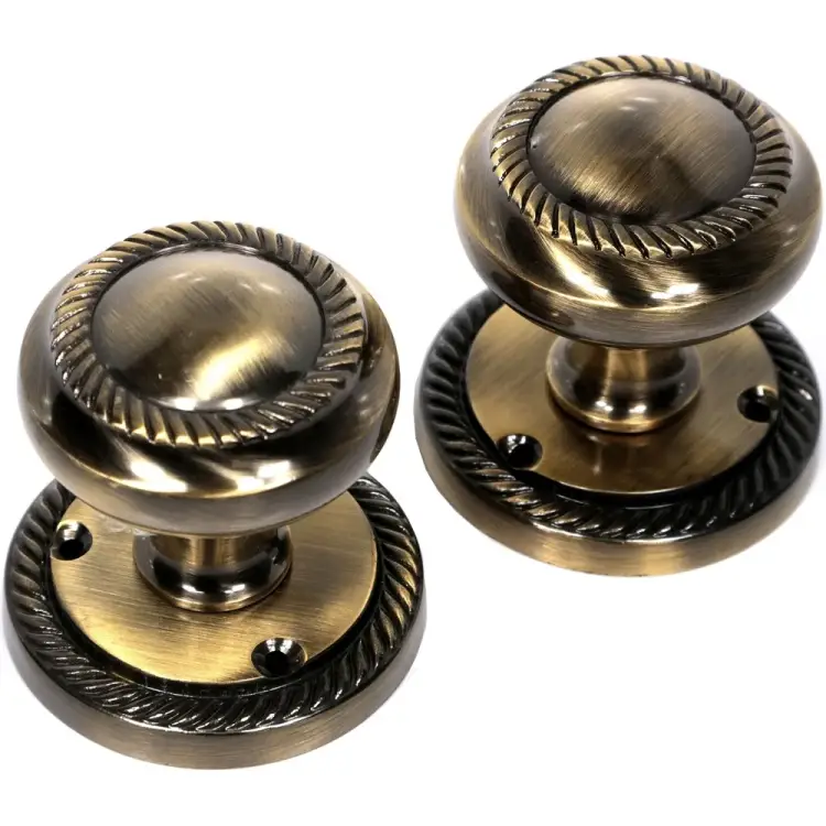 Комплект ручек Левша L.Baskerville LB-703 Georgian pass У2-1629.СБ Комплект ручек Левша L.Baskerville LB-703 Georgian pass У2-1629.СБ