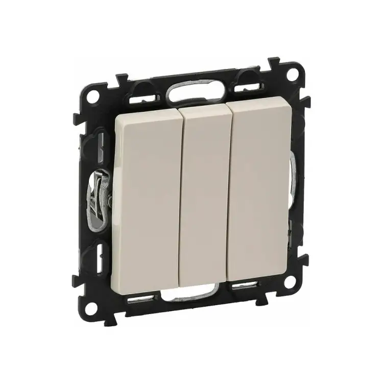 Трехклавишный выключатель Legrand Valena Life 752503 413958