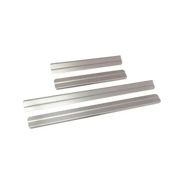 Накладки внутренних порогов RENAULT Sandero Dollex NPS-103