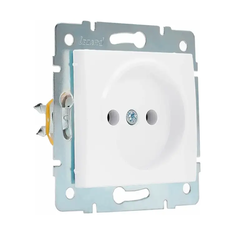 Розетка Lezard KARINA 707-0288-121В