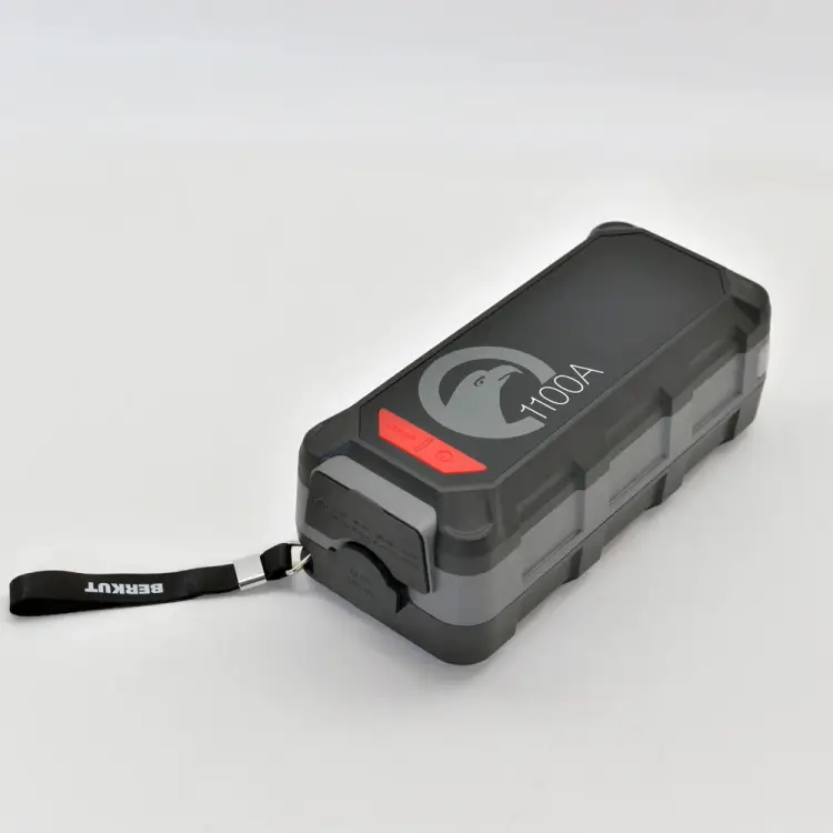 Автомобильное пуско-зарядное устройства BERKUT specialist PSL-150