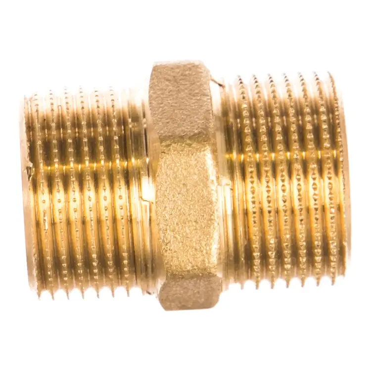 Удлиненный латунный ниппель Uni-Fitt 601G3300