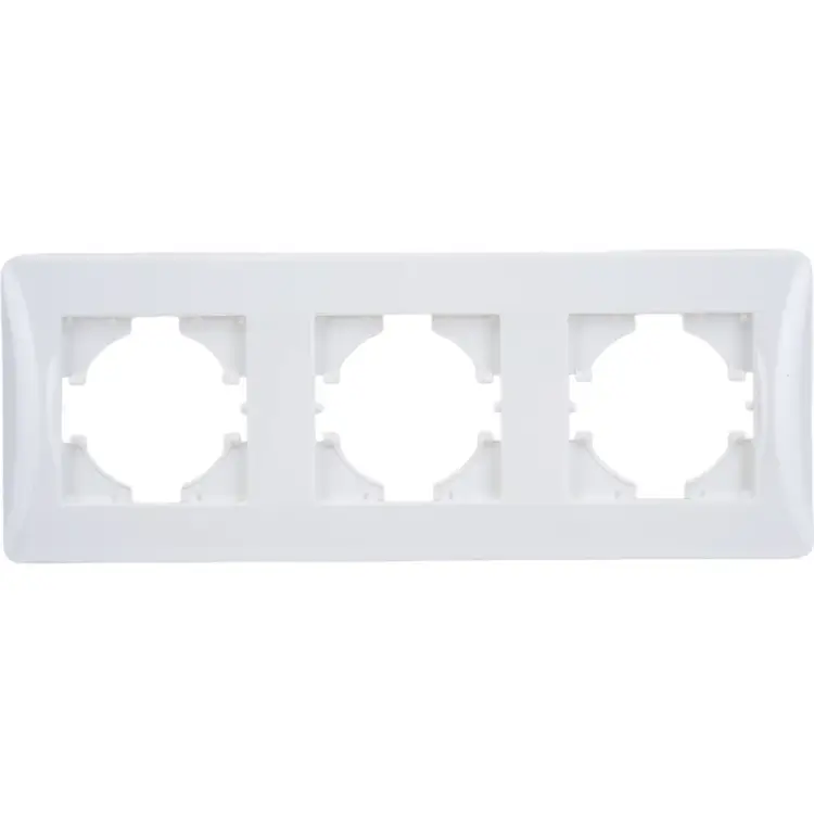 Трехместная рамка GUSI Electric Ugra С1130-001