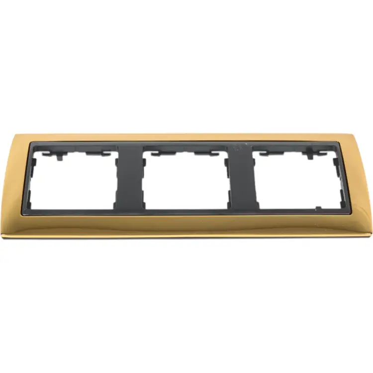 Декоративная рамка Simon S82 82834-66