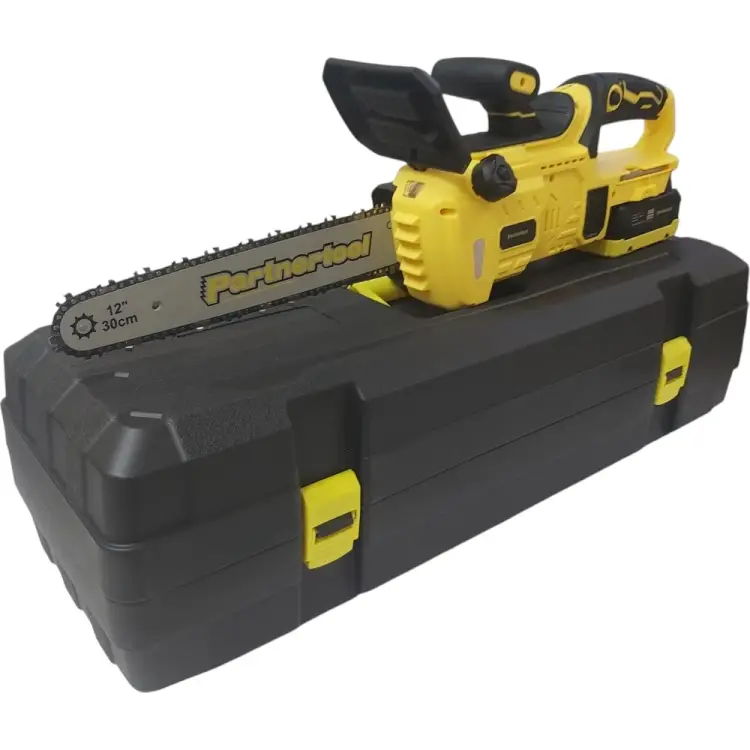 Бесщеточная аккумуляторная цепная пила PARTNERTOOL PBC-2012SET Бесщеточная аккумуляторная цепная пила PARTNERTOOL PBC-2012SET