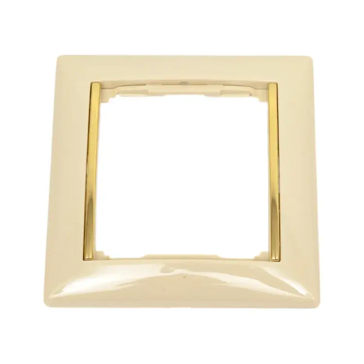 Одноместная рамка Legrand Valena 774151