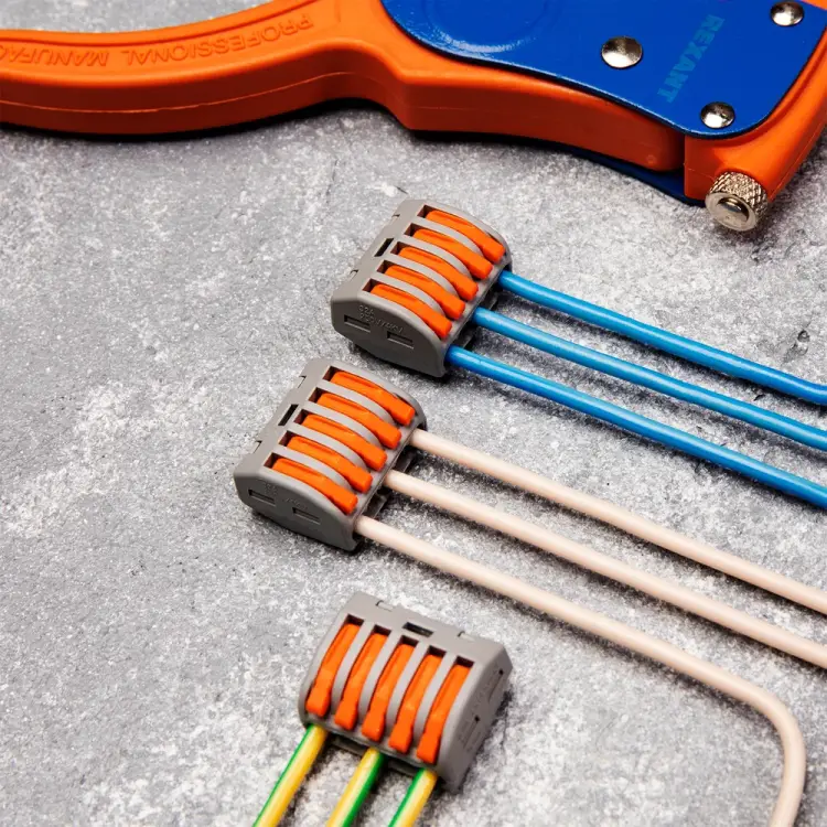 Соединительная пятипроводная клемма REXANT 06-0202-B5 Соединительная пятипроводная клемма REXANT 06-0202-B5